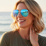 DebSpecs adrian woman2 lifestyle eyewear